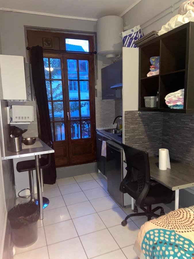 Appartement Emplacement Ideal : Studio Au Coeur De Dijon Disponible En Location Extérieur photo