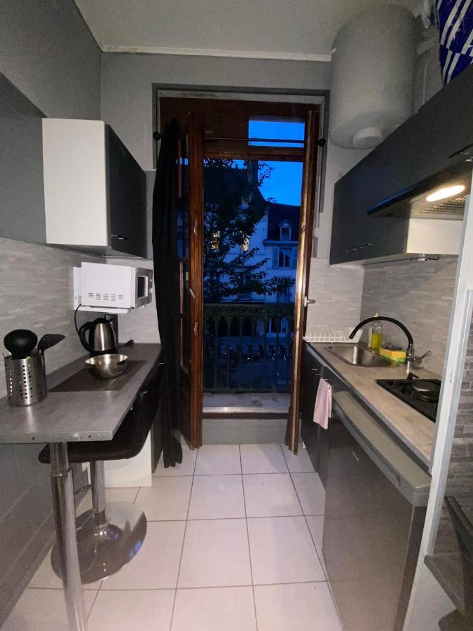 Appartement Emplacement Ideal : Studio Au Coeur De Dijon Disponible En Location Extérieur photo